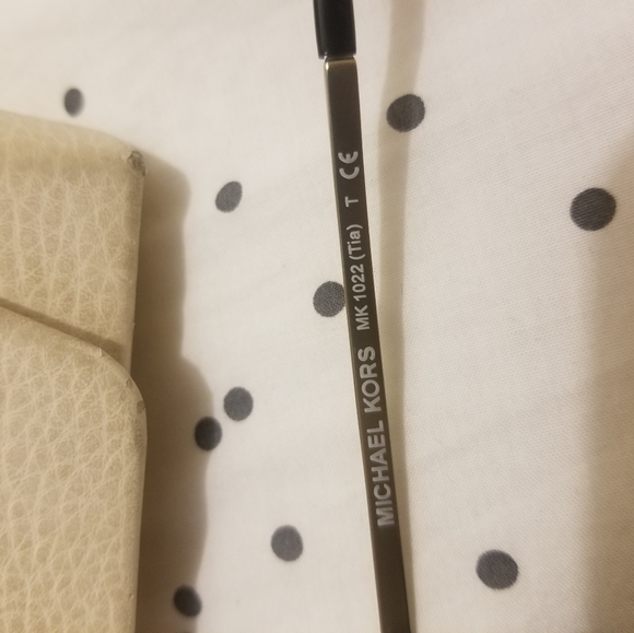 Michael Kors sunglasses - Picture 5 of 5